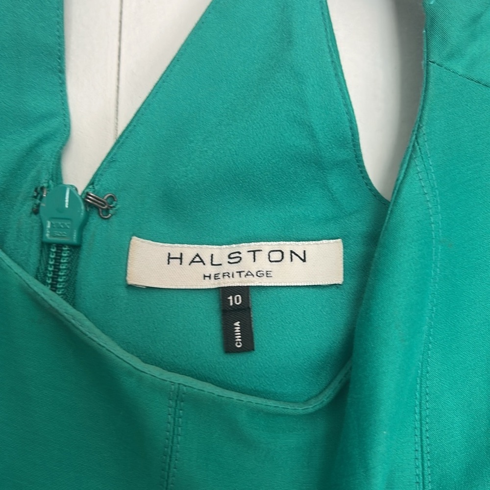 HALSTON heritage - Elegant Green Sleeveless Dress - Picture 2 of 7
